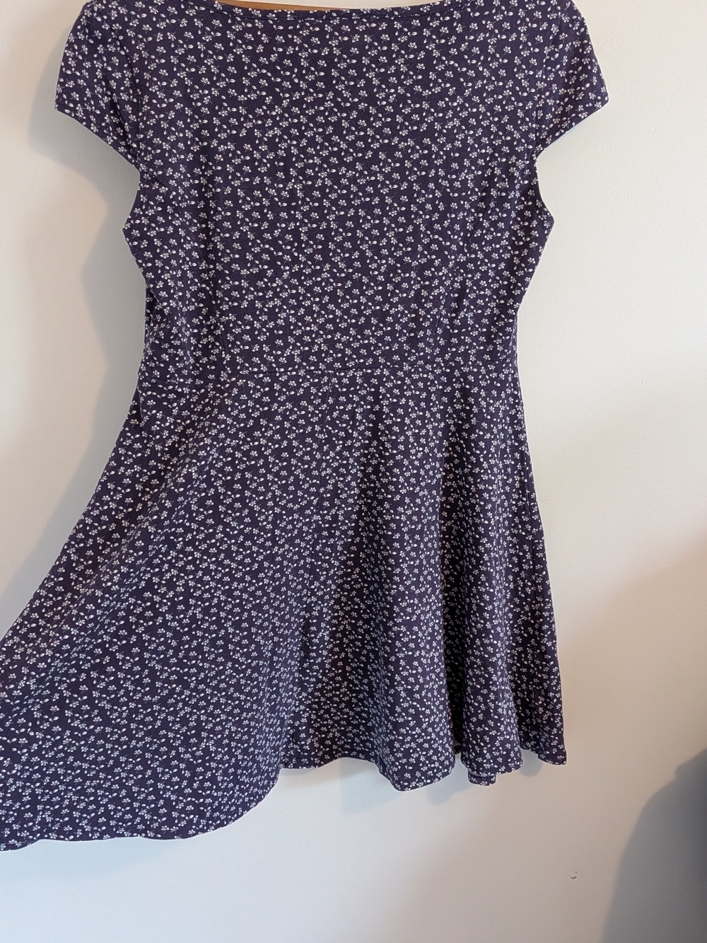 Dorothy Perkins Purple Floral Sweetheart Neck Mini Dress - Picture 4 of 4